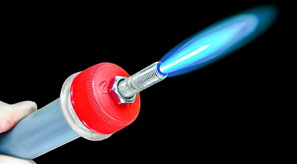 Use This Welding Machine Trick to Reuse Old Batteries