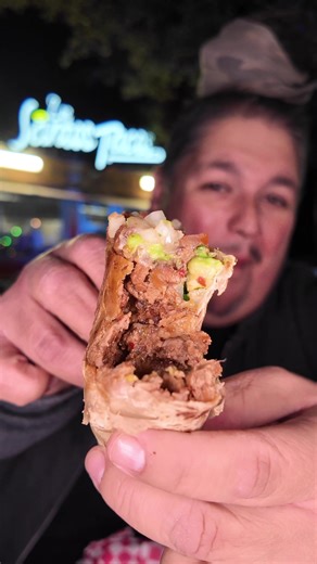 It’s no wonder this place is called Los Santos! Everything I tried was heavenly!! 😇😋🌮 @Los Santos Tacos @Area 51 Food Park Which menu item would you try!? 📍Los Santos Tacos (Area 51 Food Park) 12275 Potranco Rd San Antonio, Tx #bootlegfoodreview #sanantonio #birria #tacos #burrito