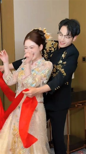 The most unique wedding of a Chinese bride and groom #short #ytshort #trendingshort #viralshort #new