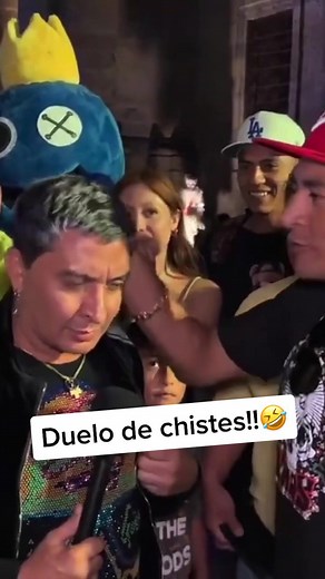 Duelo de chistes: Comedia y risas en Cancún