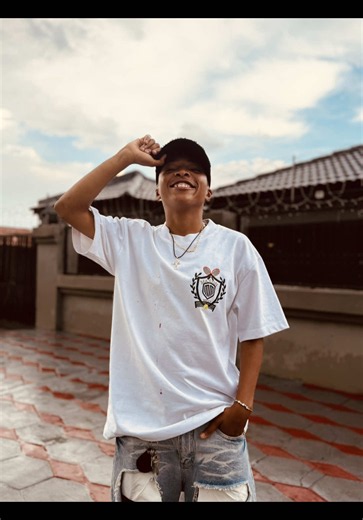 Hlogimash dance trend South Africa - Mzansi TikTok moves