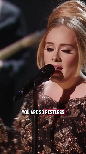 “Water Under the Bridge” live in New York City! 🌊 #adele #viral #adelelive #blowthisup #fy