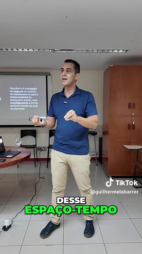 Hierofania: o sagrado invade o mundo! 🤯 Uma experiência transcendente que transforma o ordinário em extraordinário. #Hierofania #Sagrado #Transcendência #Experiência #Misticismo
