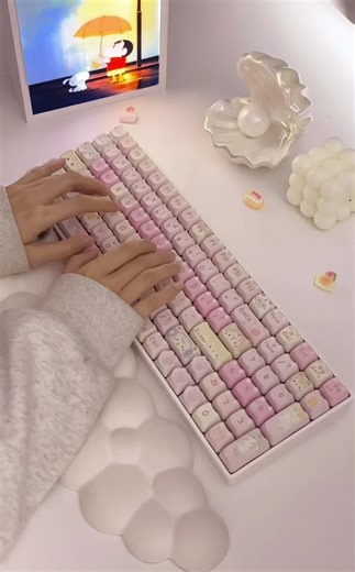 Which one would you use?#mechanicalkeyboard #keyboard #keyboardtrend #keebto #zornher #zh100 #foryourpage #cutecore🎀🦴🍮🐾 #keyboardasmr