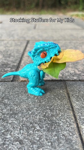 #christmas#giftsforkids #dinosaurtoystoys #Jurassicpark #stockingstuffer