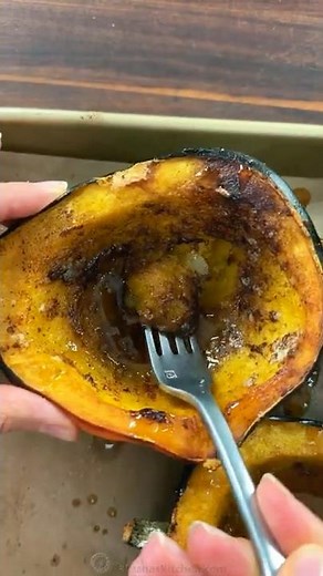 Maple-Roasted Acorn Squash #shorts
