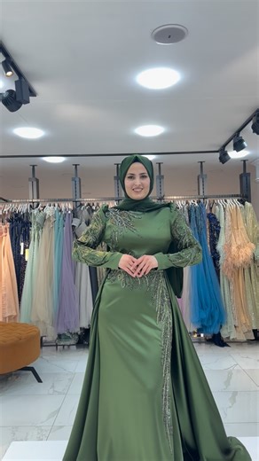 TREND ABİYE on Instagram: "Size özel🤩💚 1999₺💚🤩 #abi̇ye #kahramanmaraş #nişanlık #sözelbisesi #fashion"