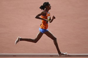 Sifan Hassan makes a statement by smashing women's 10000m world record two months before Tokyo Olympics