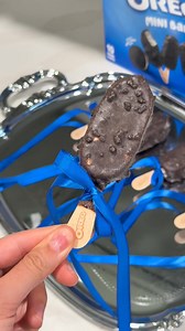 when bows are your love language 🎀 | OREO