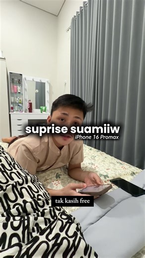 Prank Seru Farida kepada Mas Bay dengan iPhone 16 Pro Max