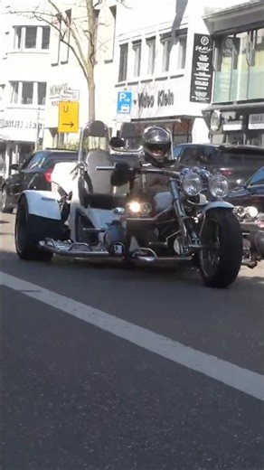 Mustang Trike?! 😳🔥 Gotta love the turbo!!! #carspotting #ulm