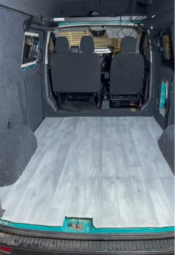 Floor game strong! Lino grey wood floor fitted to Bertha, furniture coming next! #coycruisin #vaninterior #vivarocamper #vwcrafter #vwcamper #vanconversion #vanlifeuk #campervan #vanlifevlog #offgrid #vanlifecouple #diyvanbuild #travelcouple #vanbuild #vanlife #vanbuilduk #selfbuildcampervans #selfbuild #sprinterconversion #transitcamper