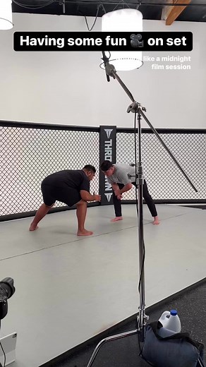 Midnight filming session! The Wrestling Room | Mark Munoz