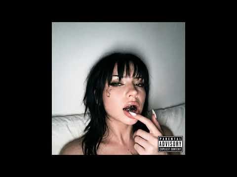 Vamp Bunny - Drop Top