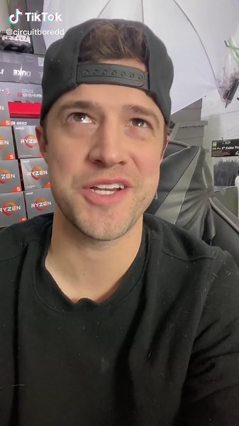 The Patented All In One Hold #pcbuilds #pctricks #pcsetup #pcsetups #pcguide #pcbuilder #pcbuilding #pcs #pcgaming #pcmasterrace #pcgamingsetup #tech