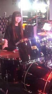 『みらんのドラム』…『東京単独ライブ』…『リクエスト曲』の38曲目は…『THE BLUE HEARTS』の『情熱の薔薇』❕