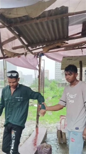 “Gari side me rokke, aur fir ye dekh liya 😳”