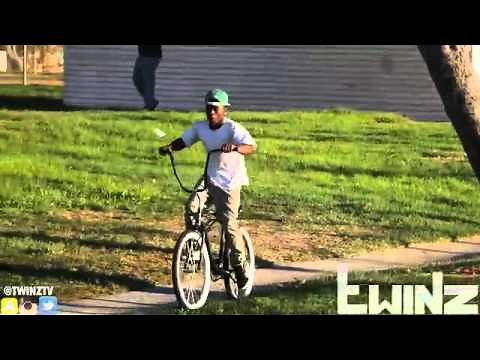 ROPE BIKE PRANK IN THE HOOD