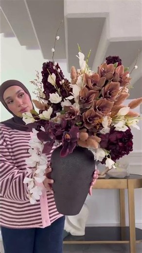 Luxury Florals That Instantly Elevate Your Space ✨🌸 #homedesign #homedecor #florals #glamdecor