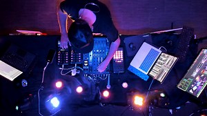 Here's this week "Looking for the Perfect Beat 2022-31" RADIO SHOW...