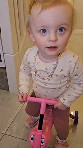 Our little one’s have to learn the skill of using both sides of their body in coordination. 🧠 An excellent way to do this is by using a ride along. Your little one will start by using both legs to balance and push backwards or forwards but will gradually learn how to use alternate legs to propel themselves forward and their upper body to steer. 👣 Evie is giving us a wonderful example of this, look at her go! 👏🏻 #TinyLife #Balance #ChildDevelopment | TinyLife