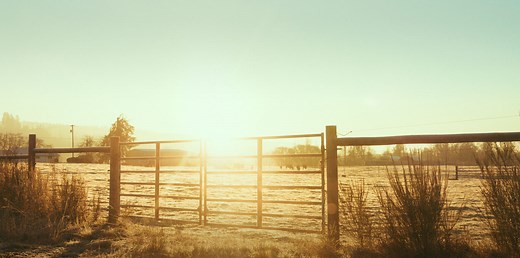 Spring-loaded gate latches for farms & ranches | Hop-lok gate latches