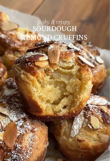 SOURDOUGH ALMOND CRUFFINS Can’t think of anything better 🥹 Recipe below OR go to my website through the link in my bio 🤎 #Recipe Details (makes 8): Sourdough Puff Pastry: - 205g all-purpose flour @Bob’s Red Mill - 7g salt - 226g (2 sticks) salted butter, cold and grated @KerrygoldUSA - 60g water - 113g sourdough discard Almond Frangipane Filling: - 1 cup (140g) almond flour - 1/2 cup (110g) granulated sugar - 5 tbsp (70g) salted butter, softened - 1 egg - 2 tsp (8g) almond extract - 1 tsp (4g)