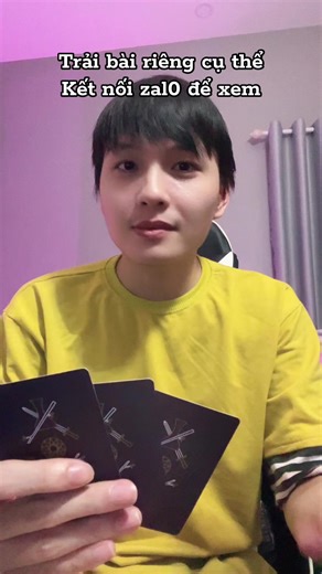 Card Manipulation Techniques with Unique Playing Cards