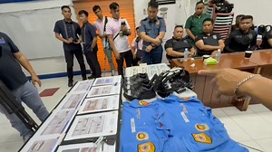 130K views · 816 reactions | Inaresto ng Manila Police District ang 3 lalaki sa Binondo, Maynila matapos umanong magpanggap na mga pulis. Ayon sa NCRPO, nasa lugar ang mga suspek para pagnakawan ang isang jewelry shop at kidnapin ang may-ari nito. | via Jeff Caparas, ABS-CBN News | ABS-CBN News | Facebook