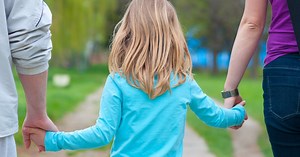 School bans blind girl's cane as it is a "safety risk" - Netmums