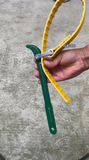 #Multi-functional universal tendon chain and belt wrench #shortsfeed