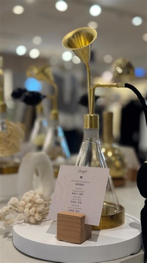 67 reactions | Google 高達 #5星滿分好評 的香氛櫃位， 櫃姐親切專業，全程無壓力享受嗅香服務~ 高雄...