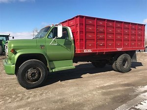 1975 Chevrolet C60 Custom Deluxe Grain Truck | Transportation