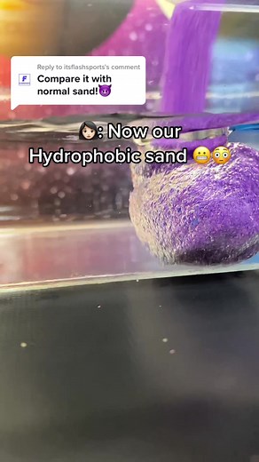 Replying to @itsflashsports Normal sand vs Hydrophobic sand 😳🤯 #satisfying #hydrophobicsand #toy #fyp