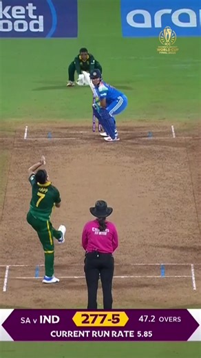 Richa Ghosh's raw power comes into play once again towards the end of innings 💥 Watch the #INDvSA Final LIVE in your region, #CWC25 broadcast details here 👉 http://bit.ly/46IKZtI | ICC Cricket World Cup