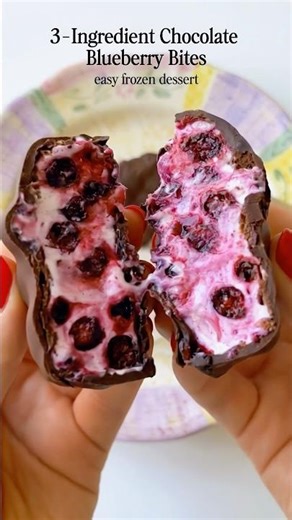 3-Ingredient Chocolate Blueberry Bites | Easy Frozen Dessert #easyrecipe