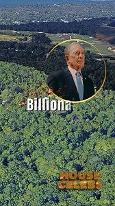 💼 Billionaire Michael Bloomberg’s Southampton Estate – $13.5 Million New York Mansion (#3) 🌊✨ Billionaire and former NYC mayor Michael Bloomberg owns this $13.5 million estate in Southampton, New York, featuring 12 bedrooms and 14,267 sq. ft. of refined coastal luxury—one of several prestigious properties in his expansive real estate portfolio. This Hamptons retreat offers privacy, space, and classic East Coast elegance. 🏡💫 #MichaelBloomberg #Southampton #NewYorkLuxury #CelebrityHomes #Billi