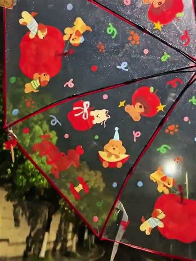 Considering our relationship, giving me this Apple dog umbrella is not too much, right!