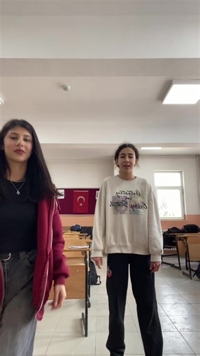 9/Afarkedenekadarke (@fatekedenekadar) adlı kullanıcının Adderall (Corvette Corvette) - Popp Hunna ile oluşturduğu videoları