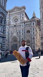 259K views · 3.7K reactions | Firenze sei pronta?Finalmente nella città dei gigli arriva la nostra pizza contemporanea.L’inaugurazione sarà in pieno stile Capuano: pizze gratis per tutti, la mitica pasta e patate di nonno Enzo e un sacco di gadget per i primi arrivati!Vi aspettiamo LUNEDI 14:00 dalle 19:00 in via Ghibellina 46.Jamme ja’! 奈❤️#vincenzocapuano #pizzacontemporanea #firenze | Vincenzo Capuano | Facebook