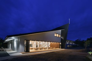 AM Kindergarten and Nursery / HIBINOSEKKEI   Youji no Shiro