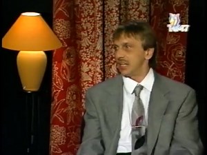 22K views · 247 reactions | EZ HIHETETLEN! Egy Részeg betelefonál az egyik TV műsorba... | Retro Kabaré Videók | Facebook