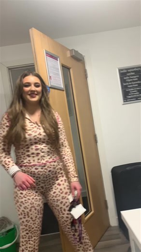 Very cute, very demure 2025 collages 🎨 #2025collage #unilife