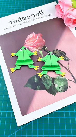The origami frog you made when you were a child, do you still remember how to fold it? It was so fun #handmadediy #parentchildhandcraft #frog #origami #handmade #crafts #diy #familyfun #creativekids #papercrafts | paper craft ideas