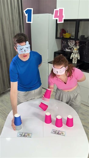 Stacking cups insanely fast 😱🥤🔥 #viral