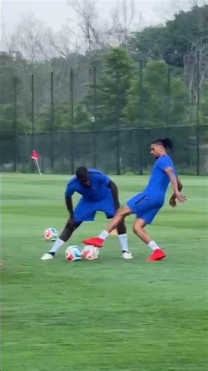 Toujours rester concentré quand Michael est dans les parages… 🤣