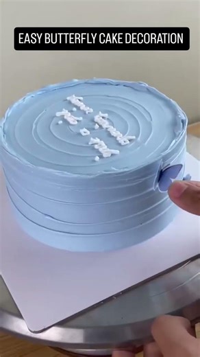 Easy butterfly cake design for beginners#butterflycake#easycakedecoration#cakeforbeginners#themecake