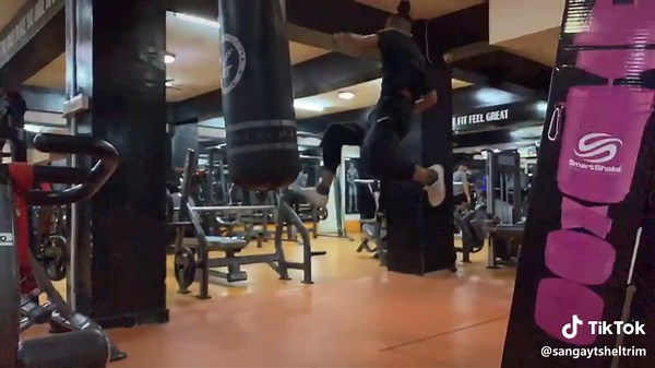 First Bhutanese Parkour Sonam Norbu 🇧🇹 🇧🇹 🇧🇹 👏👏👏💪💪💪