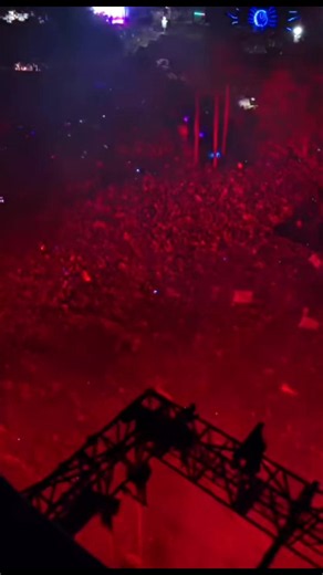 Skrillex Live at Ultrasonic Music Festival | EDM Set