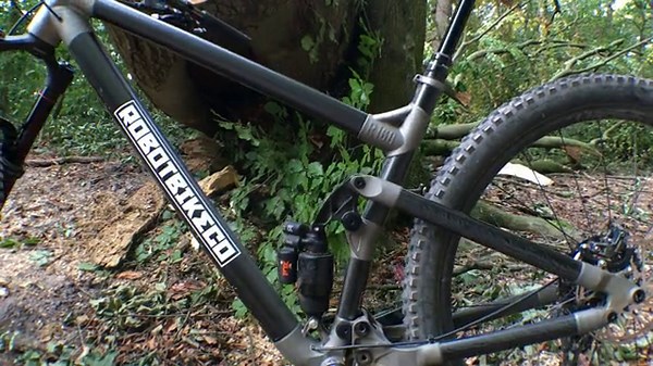 Robot Bike Co R160 Custom - Review